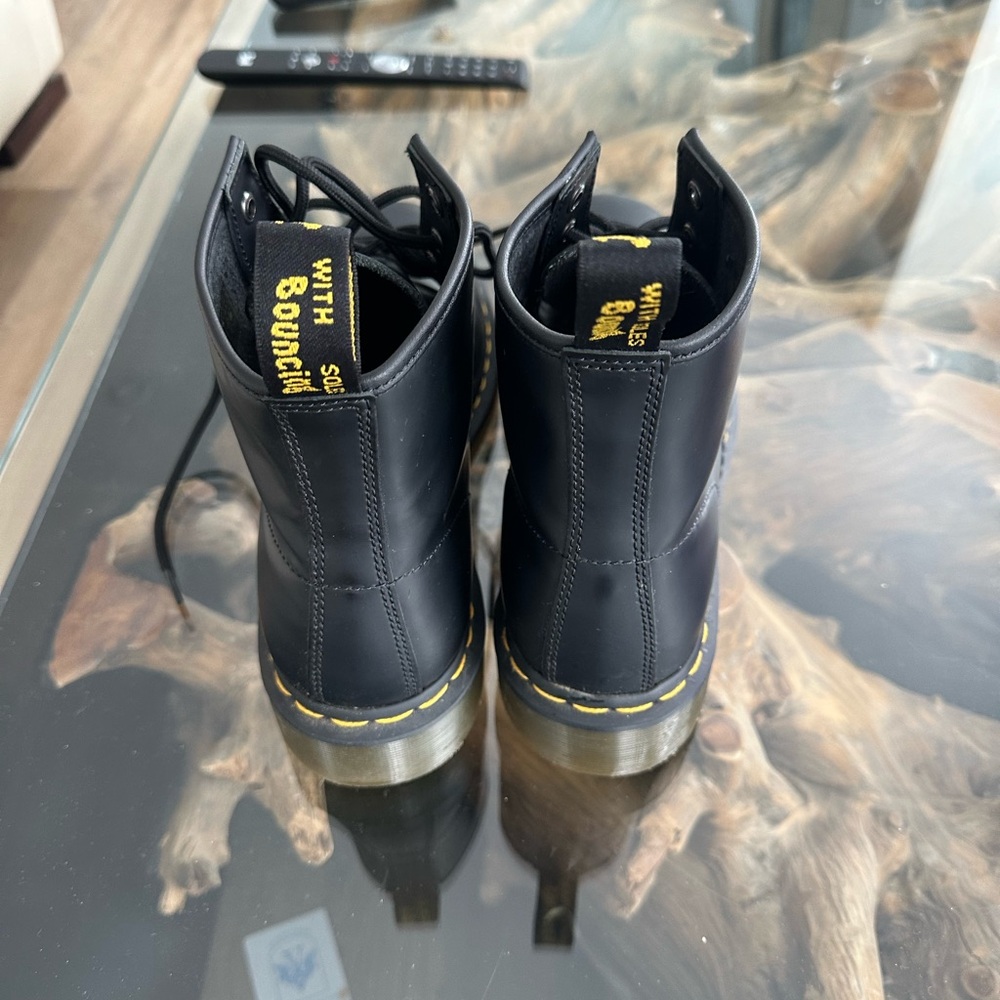 Airwair boots, brand new size 11 us